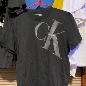 Calvin Klein t shirt